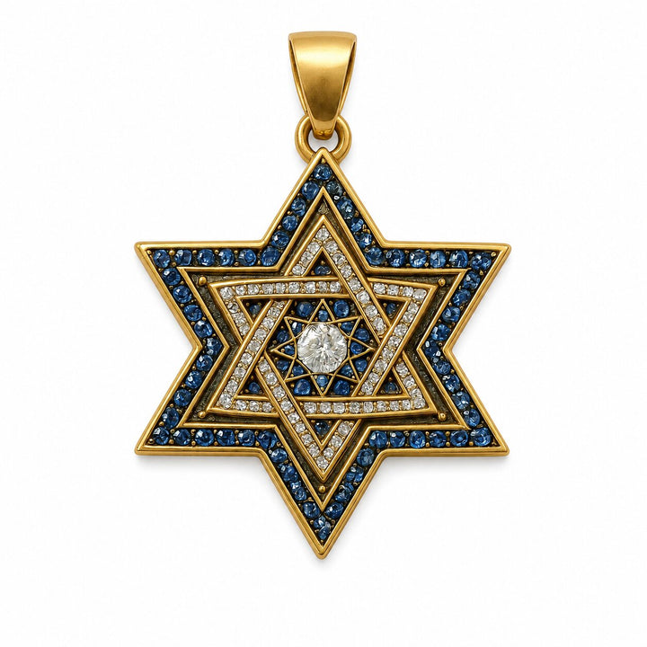 תליון מגן דוד עם ספירים כחולים ויהלומים – צילום מוצר על רקע לבן